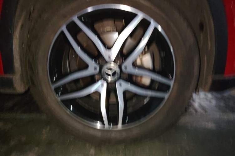 Used Mercedes-Benz GLA 2016 GLA 200 Fashion Model Right Front Wheel Hub