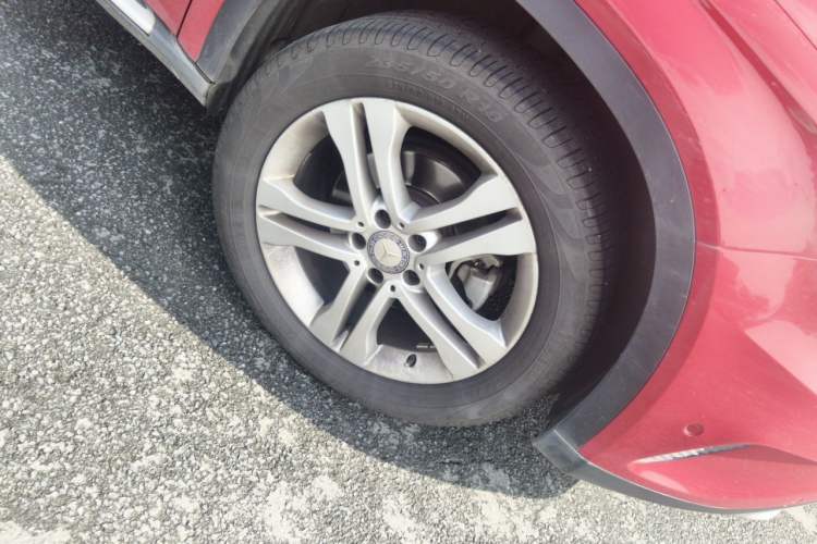 Used Mercedes-Benz GLA 2016 GLA 200 Sport Edition Right Front Wheel Hub
