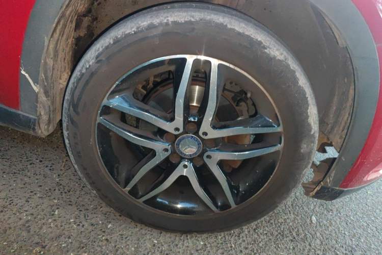Used Mercedes-Benz GLA 2016 GLA 200 Fashion Model Right Front Wheel Hub