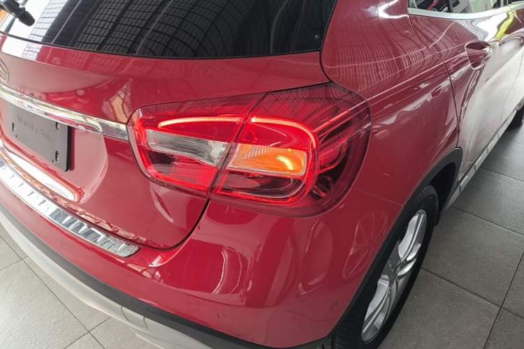 Used Mercedes-Benz GLA 2016 GLA 200 Sport Edition Right Rear Taillight