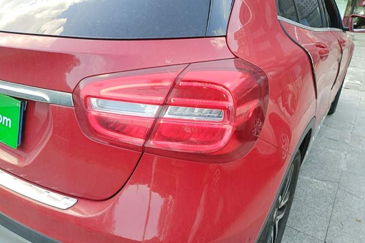 Used Mercedes-Benz GLA 2016 GLA 220 4MATIC Fashion Edition Right Rear Taillight