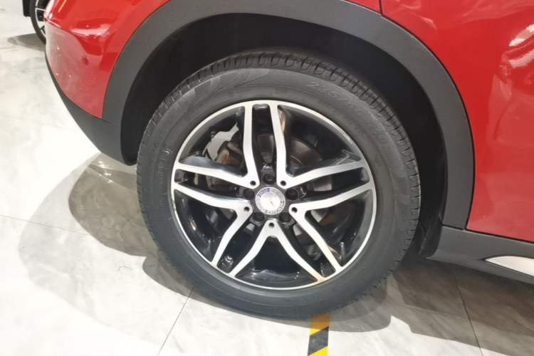 Used Mercedes-Benz GLA 2016 GLA 200 Fashion Model Right Rear Wheel Hub