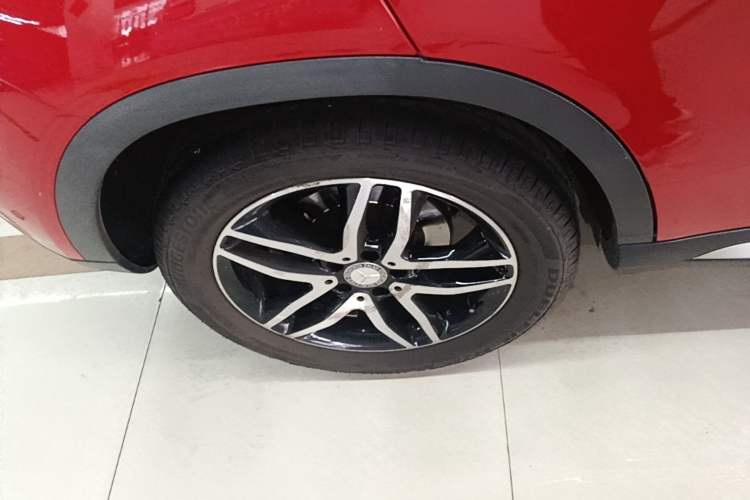Used Mercedes-Benz GLA 2016 GLA 200 Fashion Model Right Rear Wheel Hub