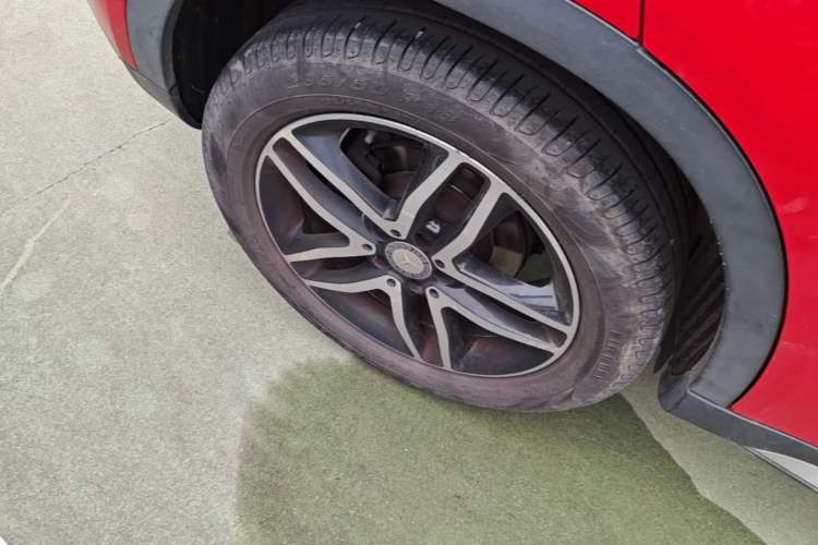 Used Mercedes-Benz GLA 2016 GLA 200 Fashion Model Right Rear Wheel Hub