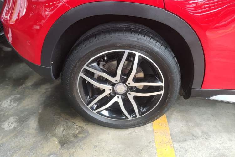 Used Mercedes-Benz GLA 2016 GLA 220 4MATIC Fashion Edition Right Rear Wheel Hub