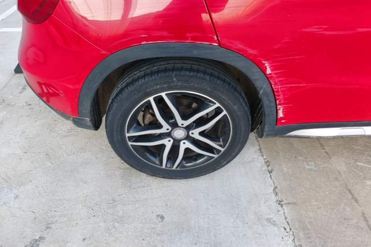 Used Mercedes-Benz GLA 2016 GLA 200 Fashion Model Right Rear Wheel Hub