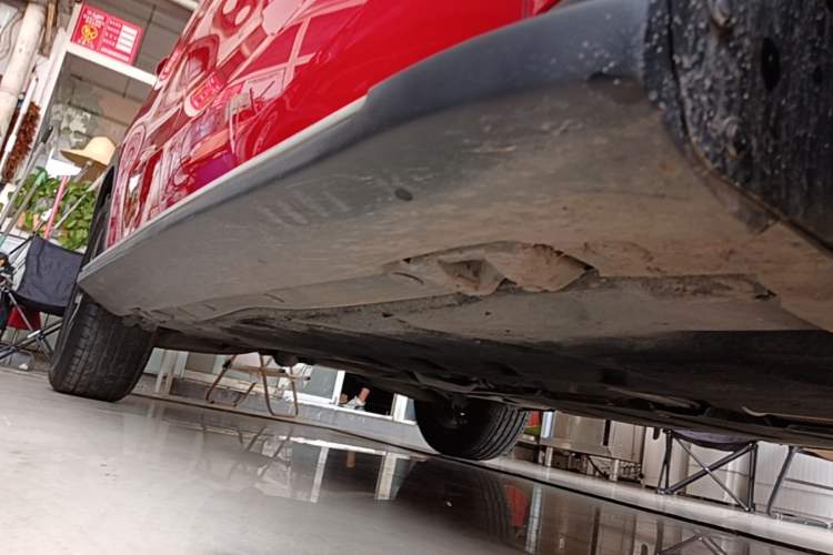 Used Mercedes-Benz GLA 2016 GLA 200 Fashion Model Right Side Sill