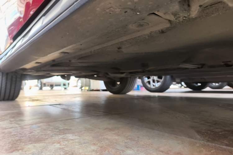 Used Mercedes-Benz GLA 2016 GLA 220 4MATIC Fashion Edition Right Side Sill