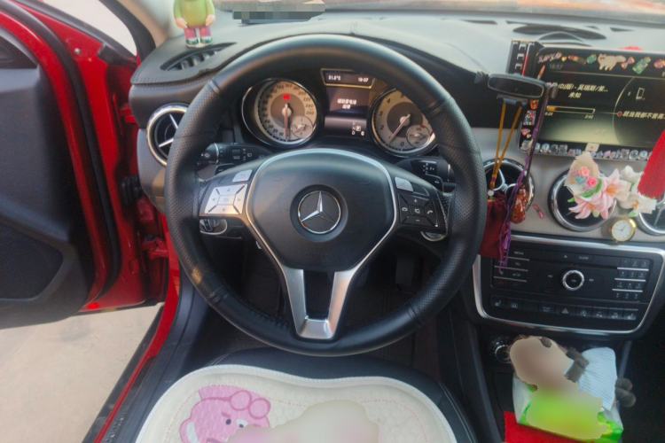 Used Mercedes-Benz GLA 2016 GLA 220 4MATIC Fashion Edition Steering Wheel