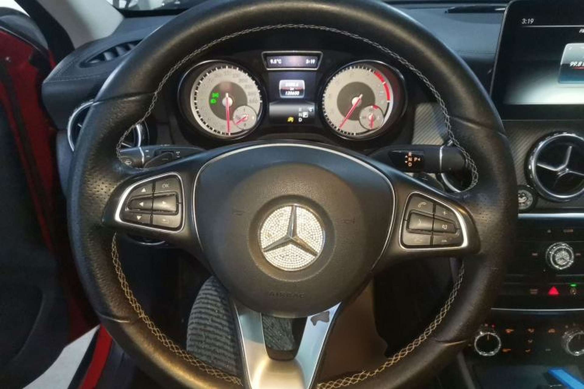 Used Mercedes-Benz GLA 2016 GLA 200 Fashion Model Steering Wheel