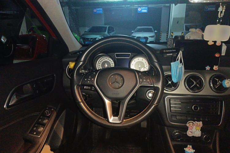 Used Mercedes-Benz GLA 2016 GLA 200 Sport Edition Steering Wheel