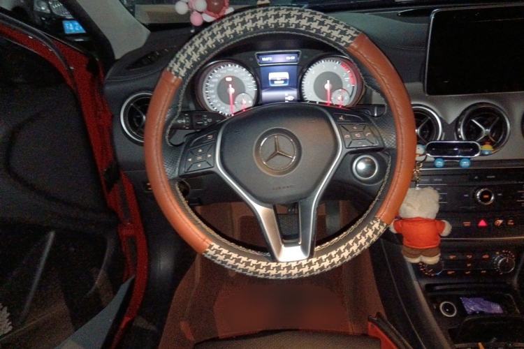 Used Mercedes-Benz GLA 2016 GLA 200 Fashion Model Steering Wheel