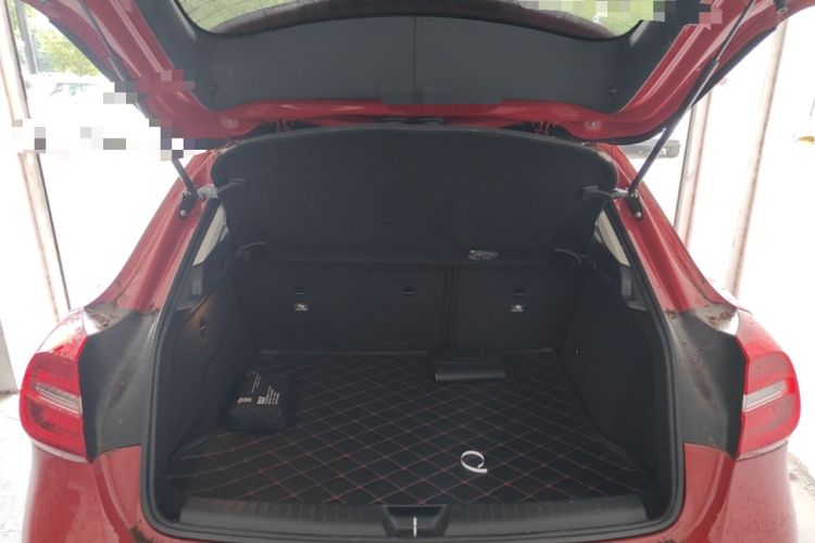 Used Mercedes-Benz GLA 2016 GLA 220 4MATIC Fashion Edition Trunk
