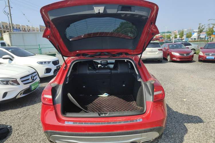Used Mercedes-Benz GLA 2016 GLA 200 Fashion Model Trunk