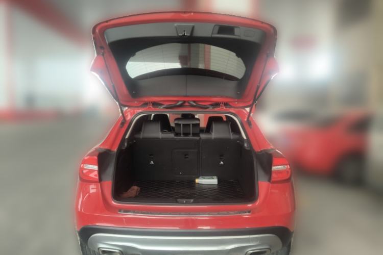 Used Mercedes-Benz GLA 2016 GLA 220 4MATIC Fashion Edition Trunk