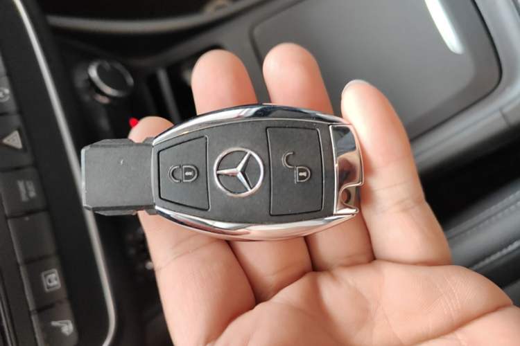 Used Mercedes-Benz GLA 2016 GLA 220 4MATIC Fashion Edition Vehicle Key