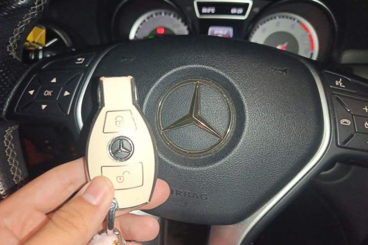 Used Mercedes-Benz GLA 2016 GLA 200 Sport Edition Vehicle Key