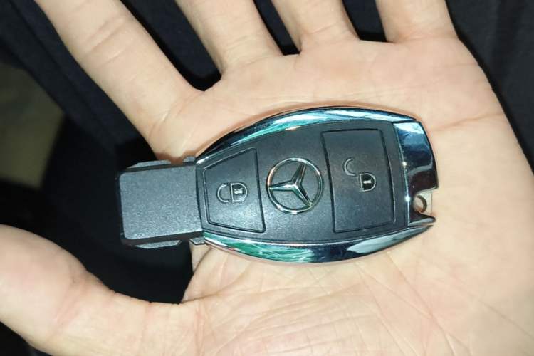 Used Mercedes-Benz GLA 2016 GLA 200 Fashion Model Vehicle Key