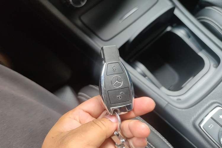 Used Mercedes-Benz GLA 2016 GLA 220 4MATIC Fashion Edition Vehicle Key