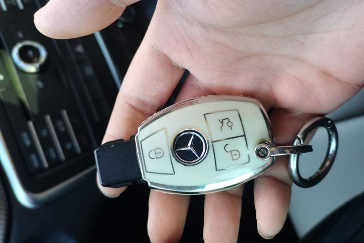 Used Mercedes-Benz GLA 2016 GLA 200 Fashion Model Vehicle Key