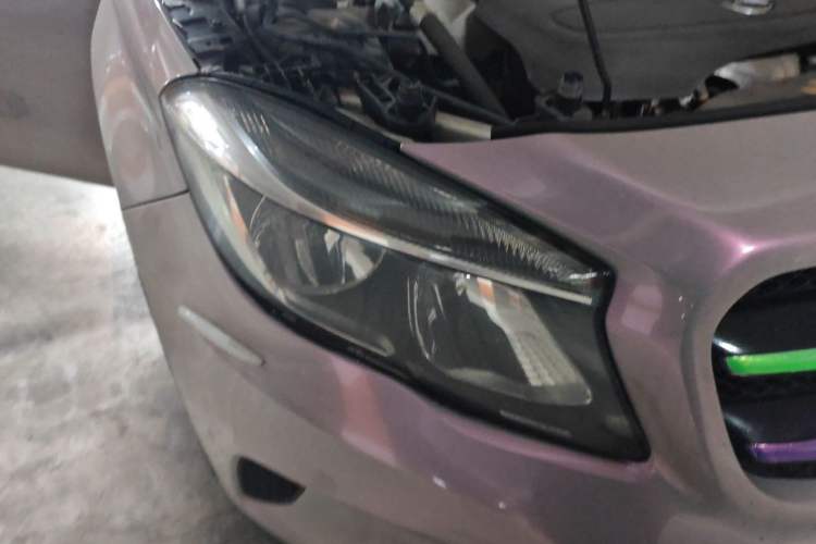 Used Mercedes-Benz GLA 2016 GLA 200 Sport Edition Right Front Headlight