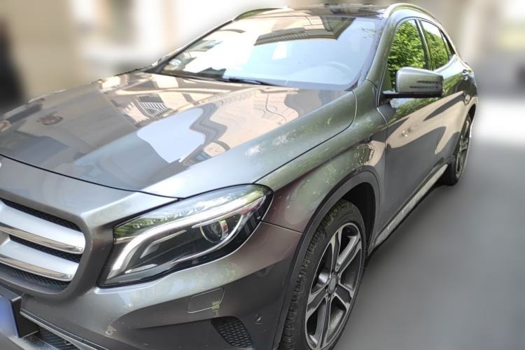 Used Mercedes-Benz GLA 2016 GLA 220 4MATIC Luxury Model Guazi used car, China used car export, Used car for sale, Used  cars, Cheapest cars for sale