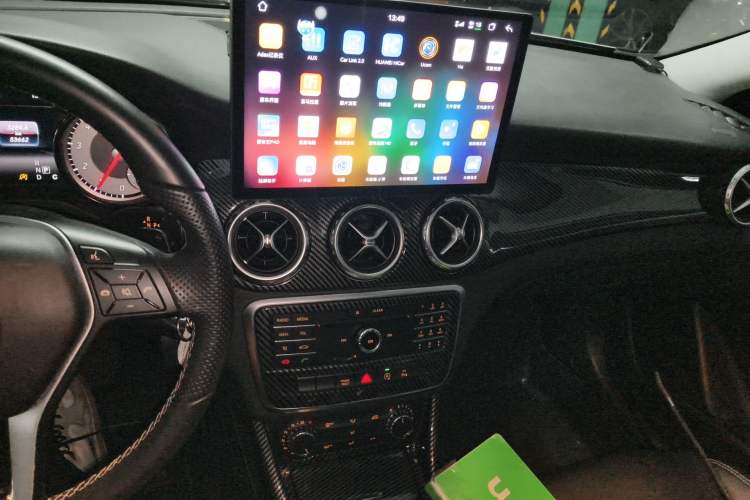 Used Mercedes-Benz GLA 2016 GLA 200 Sport Edition Audio And AC Panel