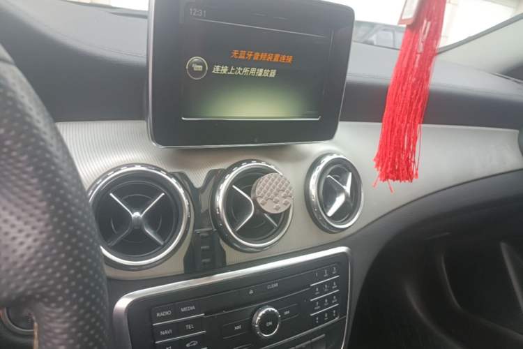 Used Mercedes-Benz GLA 2016 GLA 200 Fashion Model Audio And AC Panel