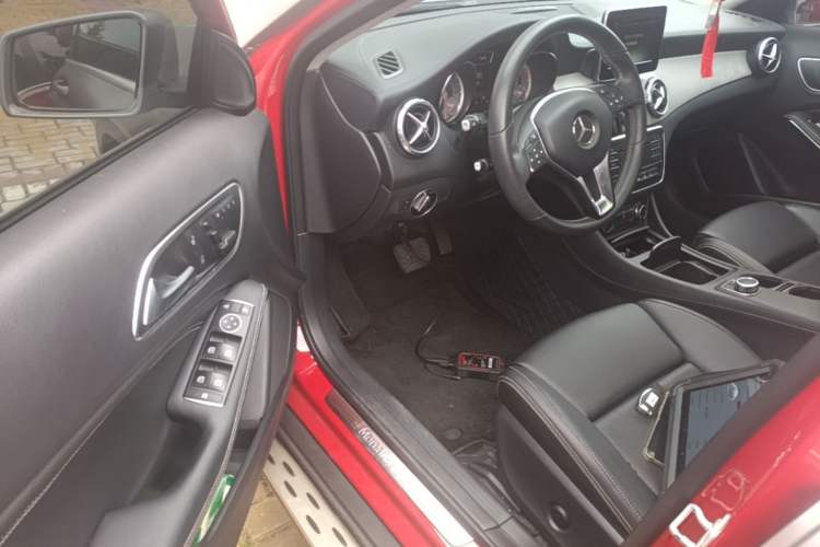 Used Mercedes-Benz GLA 2016 GLA 200 Fashion Model Driver Seat