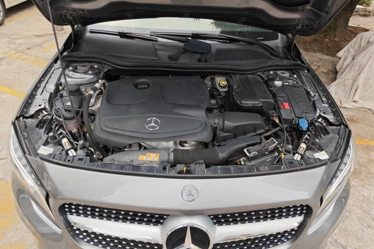 Used Mercedes-Benz GLA 2016 GLA 220 4MATIC Fashion Edition Engine Bay