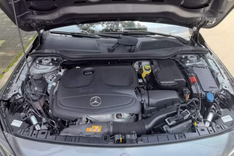 Used Mercedes-Benz GLA 2016 GLA 200 Sport Edition Engine Bay