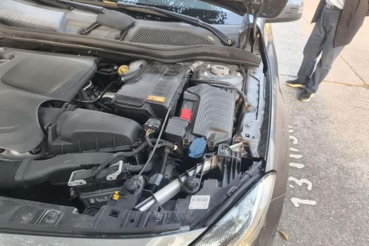 Used Mercedes-Benz GLA 2016 GLA 200 Sport Edition Engine Bay Left