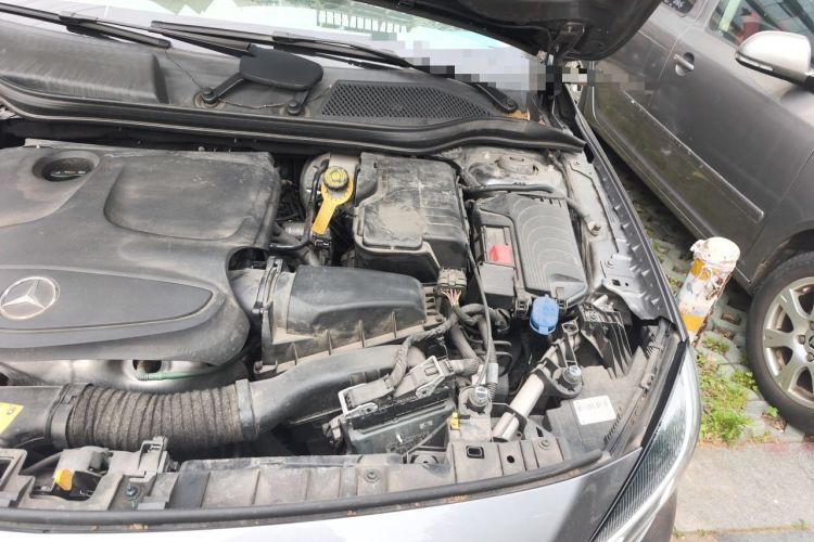 Used Mercedes-Benz GLA 2016 GLA 200 Sport Edition Engine Bay Left