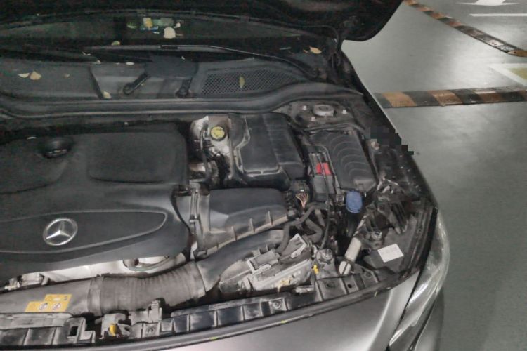 Used Mercedes-Benz GLA 2016 GLA 200 Sport Edition Engine Bay Left
