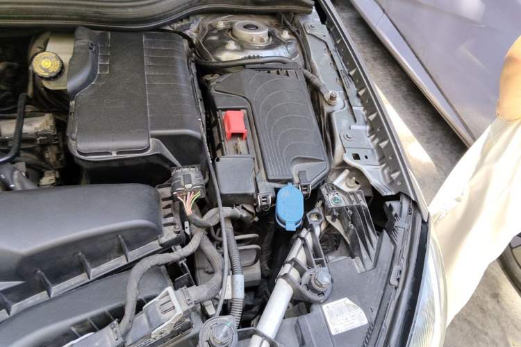 Used Mercedes-Benz GLA 2016 GLA 200 Sport Edition Engine Bay Left