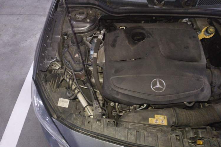 Used Mercedes-Benz GLA 2016 GLA 200 Sport Edition Engine Bay Right