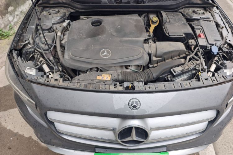 Used Mercedes-Benz GLA 2016 GLA 200 Sport Edition Engine Bay
