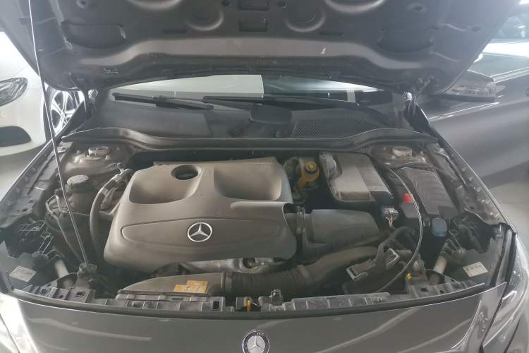 Used Mercedes-Benz GLA 2016 GLA 200 Sport Edition Engine Bay