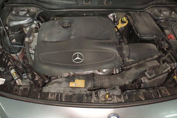 Used Mercedes-Benz GLA 2016 GLA 200 Fashion Model Engine Bay