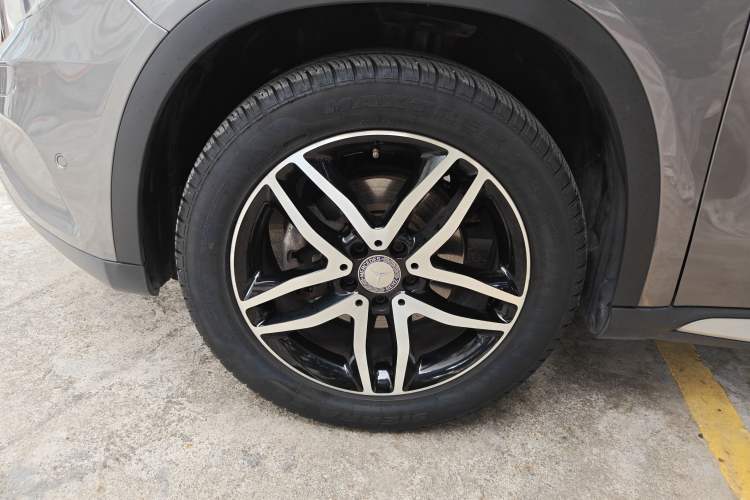Used Mercedes-Benz GLA 2016 GLA 220 4MATIC Fashion Edition Exterior 4
