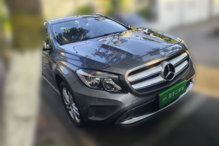 Used Mercedes-Benz GLA 2016 GLA 200 Sport Edition Front Right 45 Deg