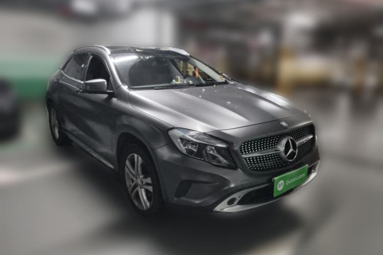 Used Mercedes-Benz GLA 2016 GLA 200 Sport Edition Front Right 45 Deg