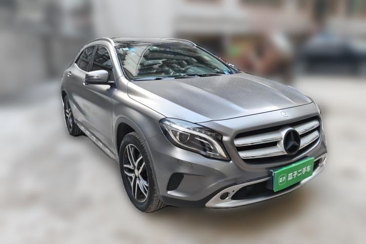 Used Mercedes-Benz GLA 2016 GLA 220 4MATIC Fashion Edition Front Right 45 Deg
