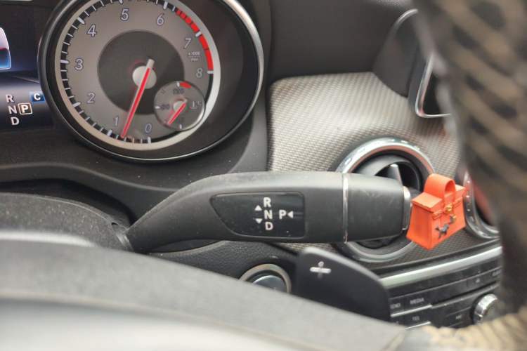 Used Mercedes-Benz GLA 2016 GLA 200 Sport Edition Gear Lever