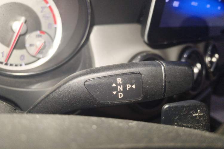 Used Mercedes-Benz GLA 2016 GLA 200 Sport Edition Gear Lever