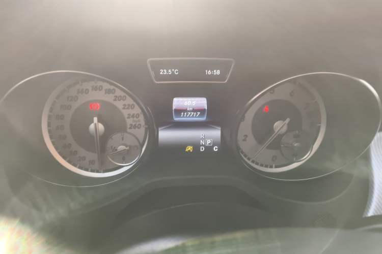 Used Mercedes-Benz GLA 2016 GLA 200 Sport Edition Instrument Cluster