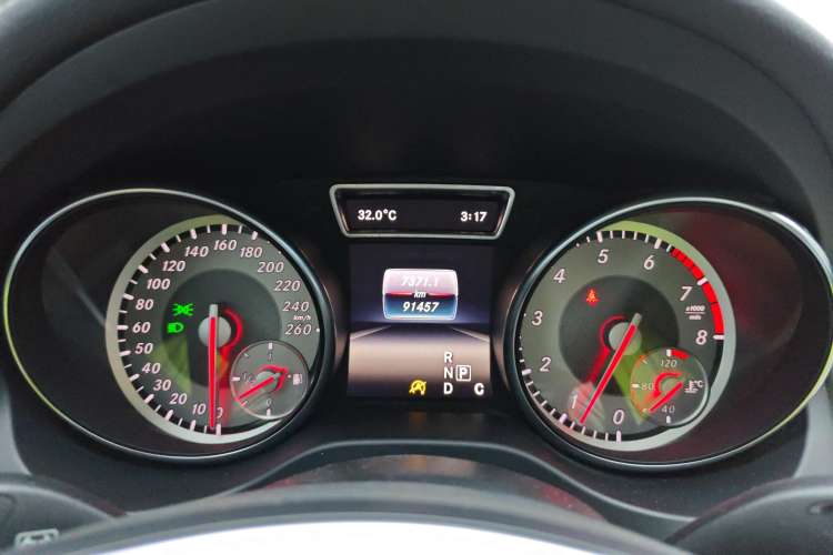 Used Mercedes-Benz GLA 2016 GLA 200 Fashion Model Instrument Cluster