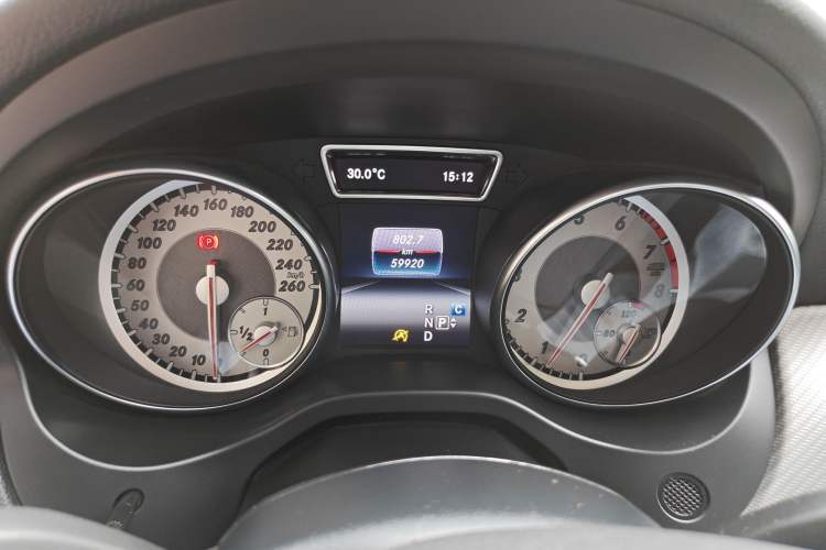 Used Mercedes-Benz GLA 2016 GLA 220 4MATIC Fashion Edition Instrument Cluster