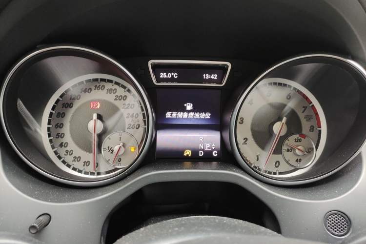 Used Mercedes-Benz GLA 2016 GLA 200 Sport Edition Instrument Cluster