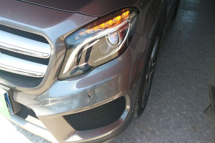 Used Mercedes-Benz GLA 2016 GLA 260 4MATIC Sport Edition Left Front Headlight